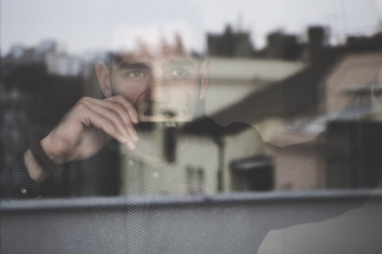 Dating Tips for Introverted Guys: How to Stay Motivated - Introvert Spring